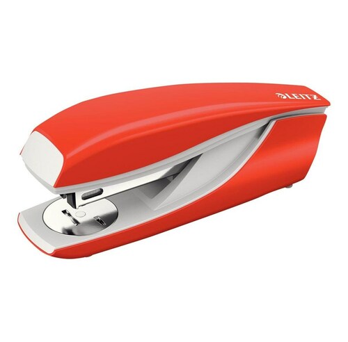 Zszywacz Leitz 5502 30 kartek czerwony 1